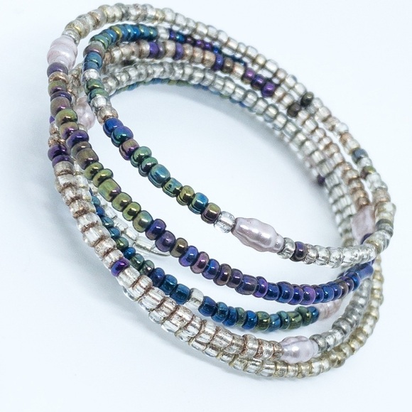 Layered Micro Bead and Pearl Adjustable Bracelet - Picture 5 of 15